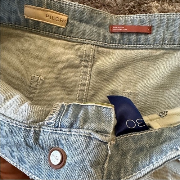NWT Anthropologie x Pilcro Shortie Shorts Light Denim Frayed Hem 30 - Picture 5 of 8